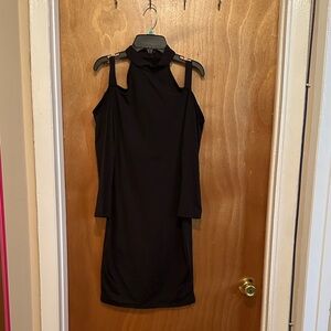 Source Unknown Black Cold Shoulder Long Sleeve Dress